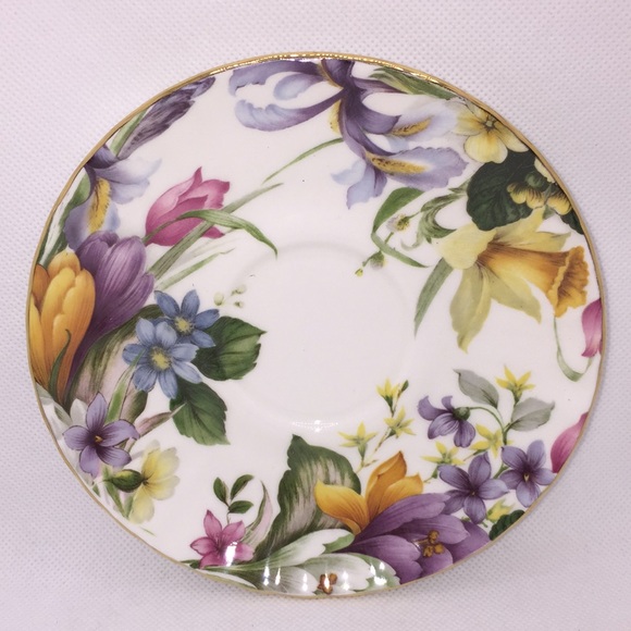 Duchess Fine Bone China Tea Cup & Saucer Floral Gold Trim Made in England - Picture 4 of 10